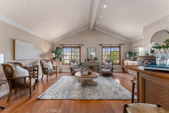 201 S Calle Diaz, Anaheim Hills, California 92807