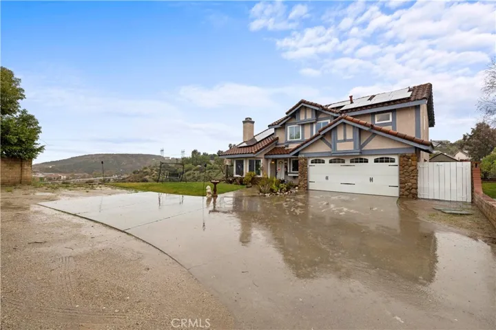 20439 Kesley Street, Canyon Country, California 91351