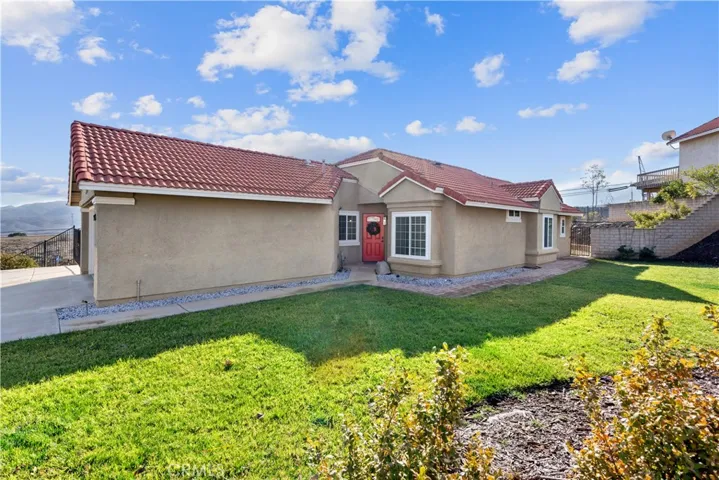 9115 Fallbrook Canyon Drive, Corona, California 92883