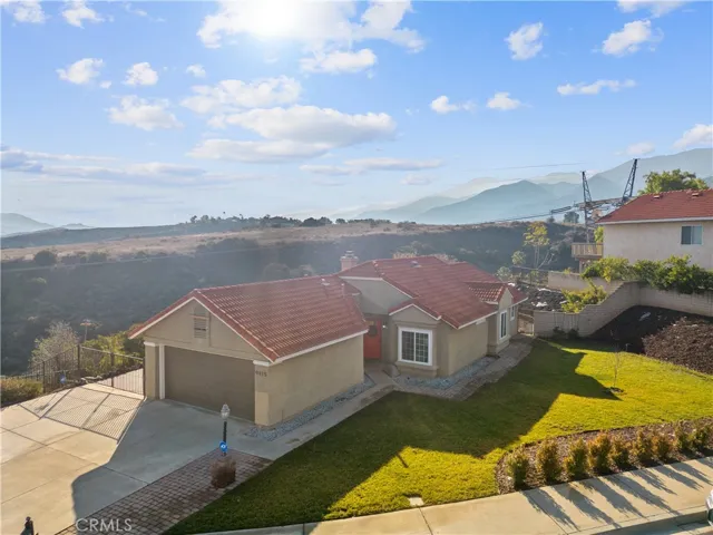 9115 Fallbrook Canyon Drive, Corona, California 92883