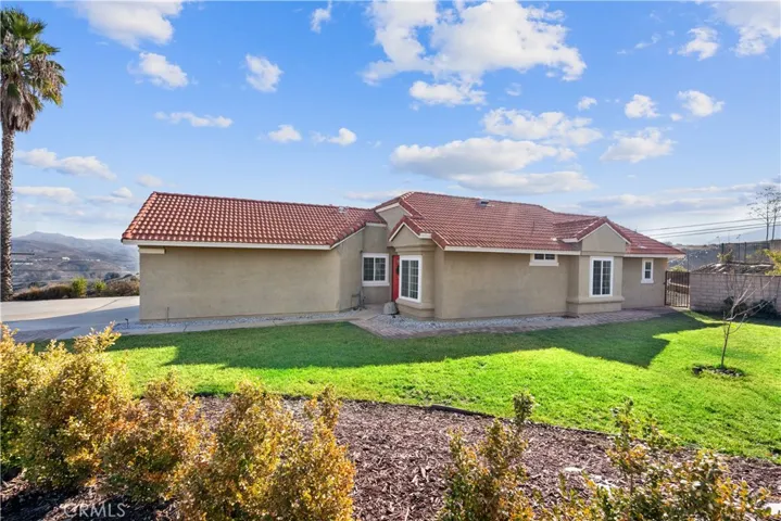 9115 Fallbrook Canyon Drive, Corona, California 92883