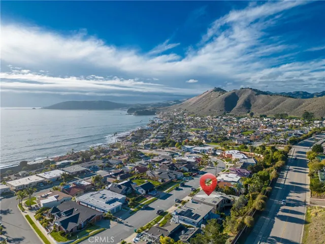 122 Florin Street, Pismo Beach, California 93449