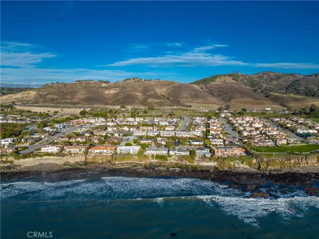 122 Florin Street, Pismo Beach, California 93449