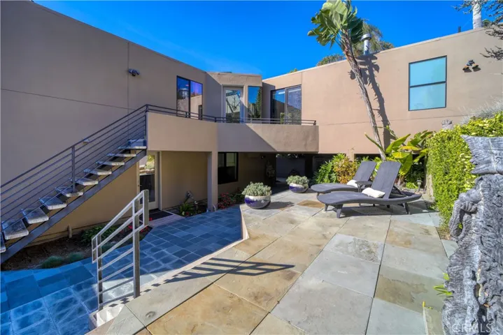 122 Florin Street, Pismo Beach, California 93449