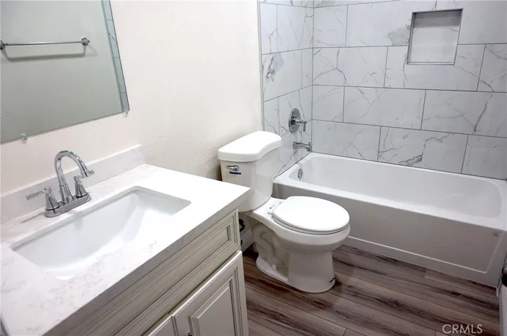 1007 Angela Court, Lancaster, California 93535