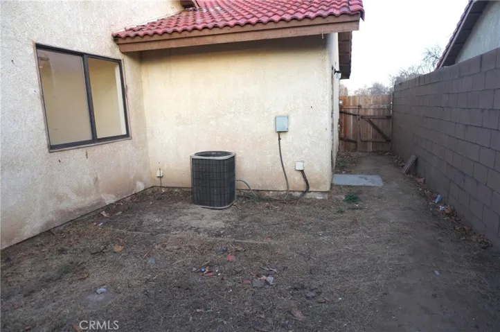 1007 Angela Court, Lancaster, California 93535