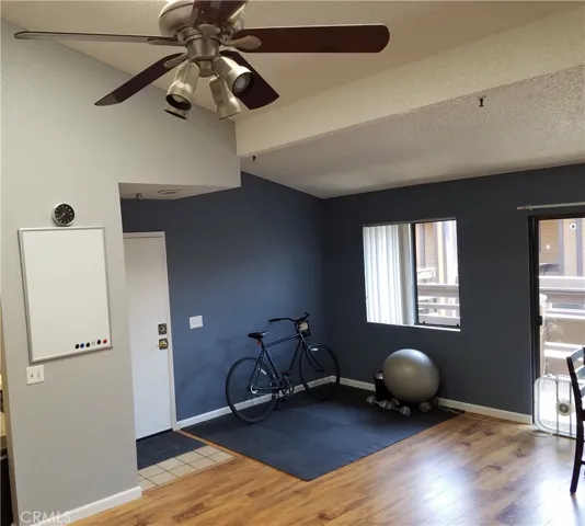Entry / dining / living room