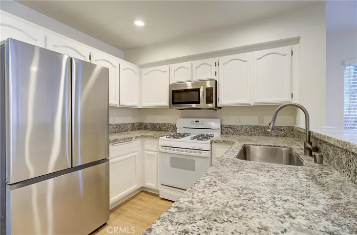 3301 Holly Grove Street, Westlake Village, California 91362