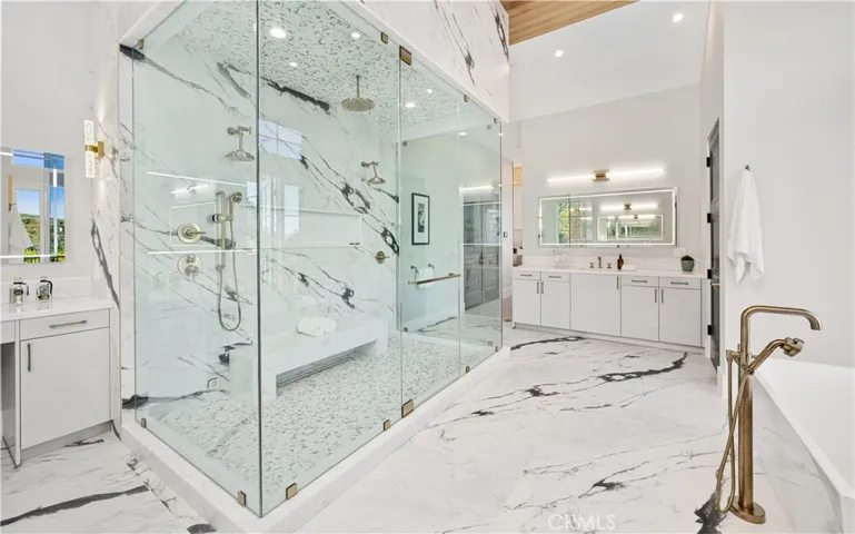 20511 Wells Drive, Woodland Hills, California 91364