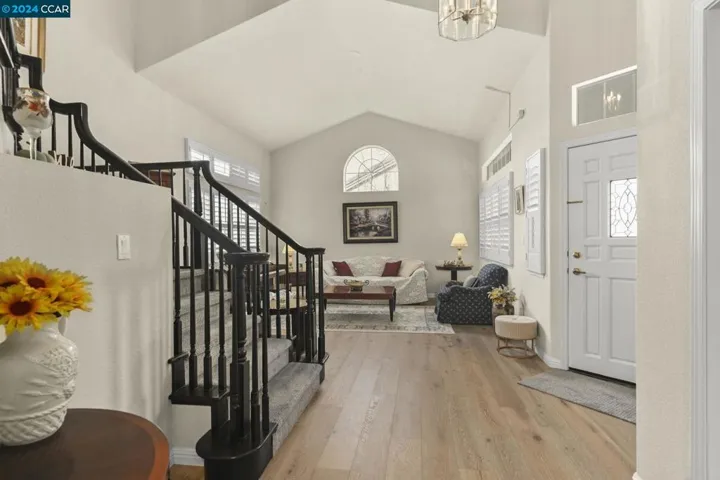 66 Antelope Ct, Clayton, California 94517