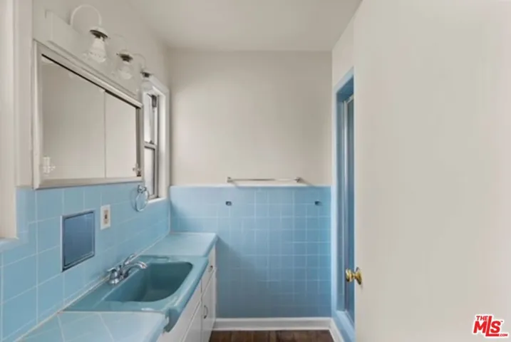 1350 W 20th Street, San Pedro, California 90732