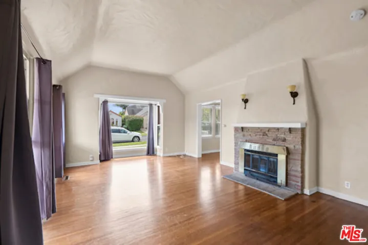 1350 W 20th Street, San Pedro, California 90732