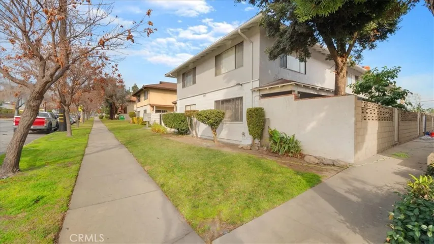 880 N Campus Avenue, Upland, California 91786