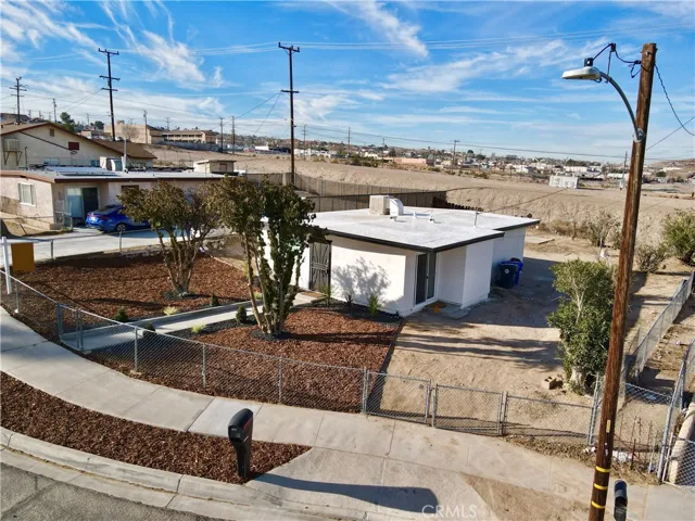 330 N Muriel Drive, Barstow, California 92311