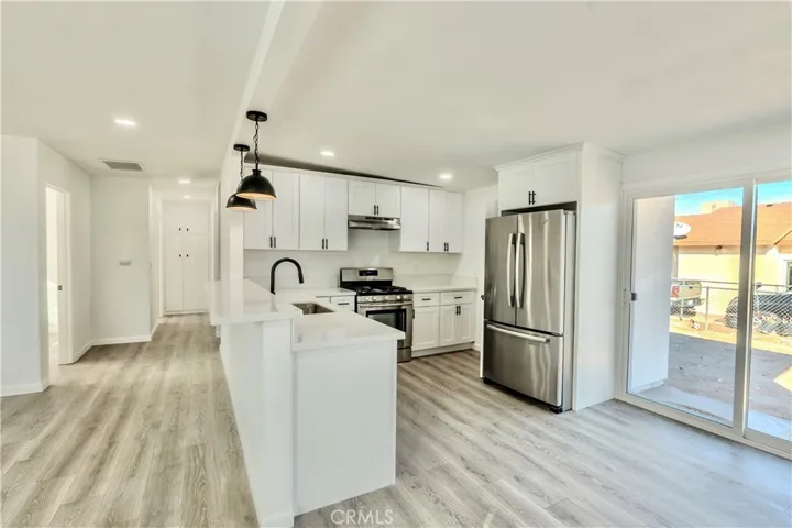 330 N Muriel Drive, Barstow, California 92311