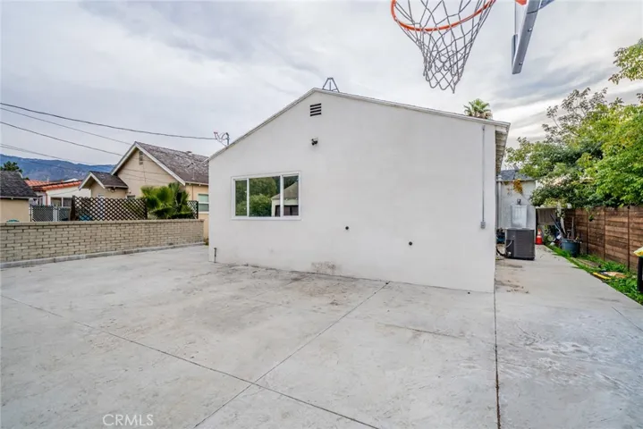 3234 N Pershing Avenue, San Bernardino, California 92405