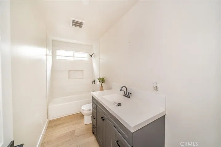 3234 N Pershing Avenue, San Bernardino, California 92405