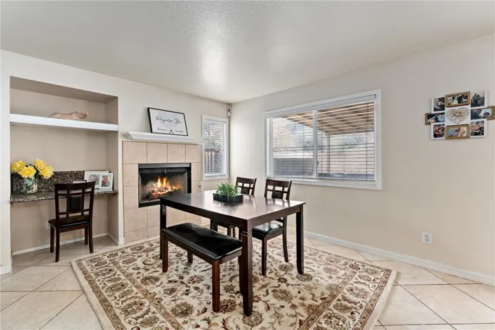 2nd Dining area adjoins Kitchen and Family Room for Entertaining