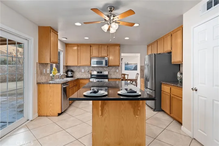 31748 Canyon Estates Drive, Lake Elsinore, California 92532