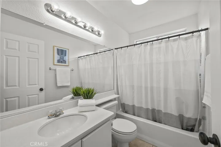 12 Plushstone, Rancho Santa Margarita, California 92688