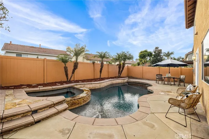 12 Plushstone, Rancho Santa Margarita, California 92688