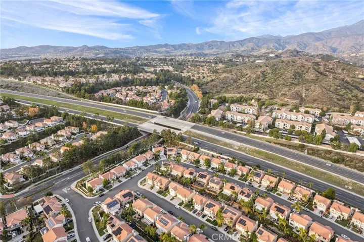 12 Plushstone, Rancho Santa Margarita, California 92688