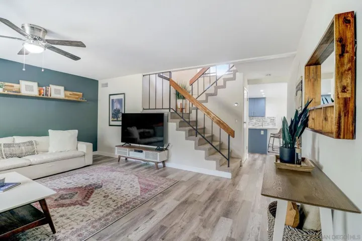 10250 Mirabel Lane, San Diego, California 92124