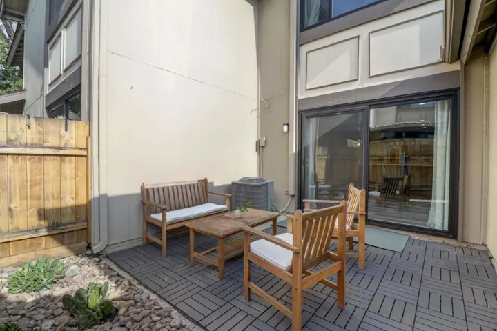 10250 Mirabel Lane, San Diego, California 92124