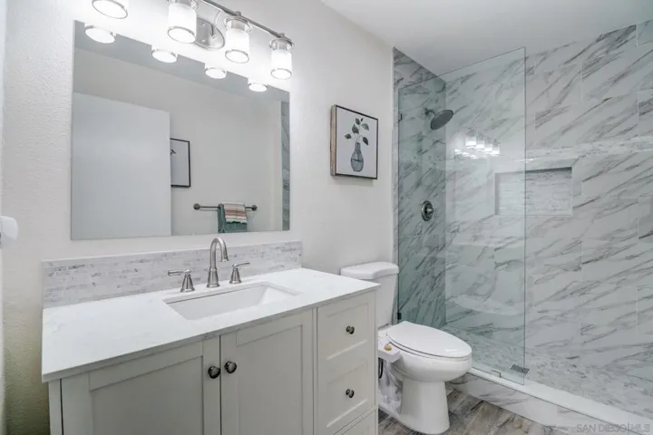 10250 Mirabel Lane, San Diego, California 92124