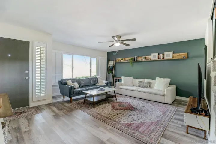 10250 Mirabel Lane, San Diego, California 92124
