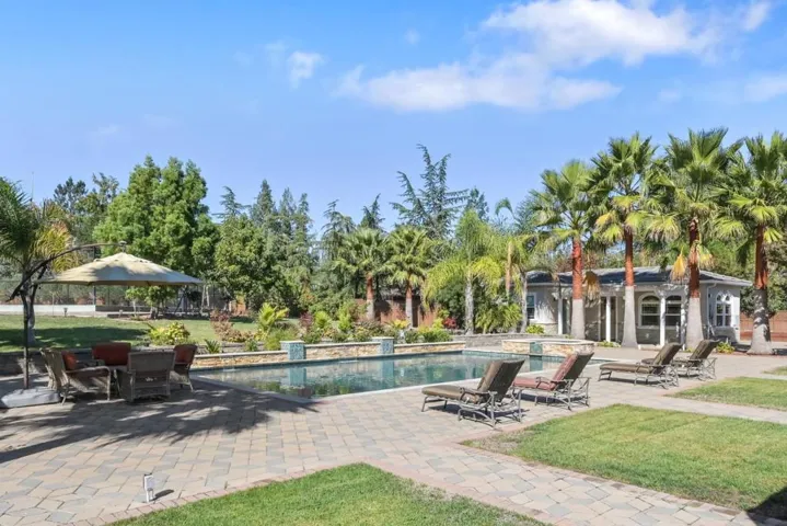 14545 Fruitvale Avenue, Saratoga, California 95070