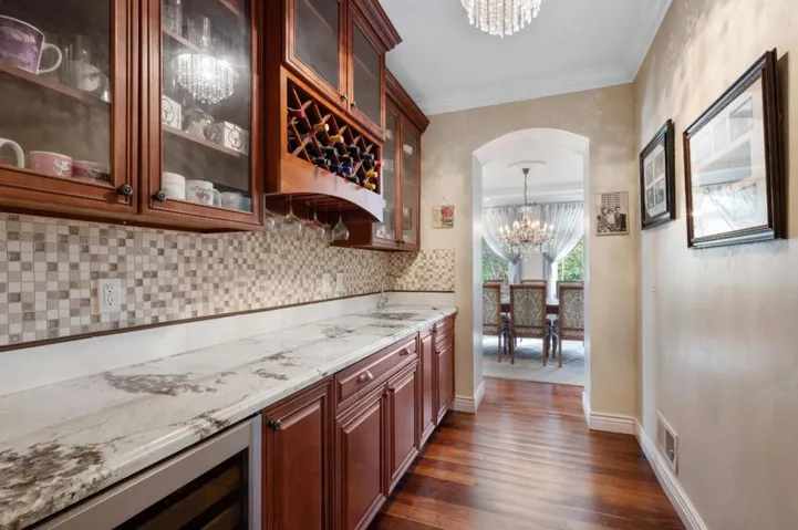 14545 Fruitvale Avenue, Saratoga, California 95070