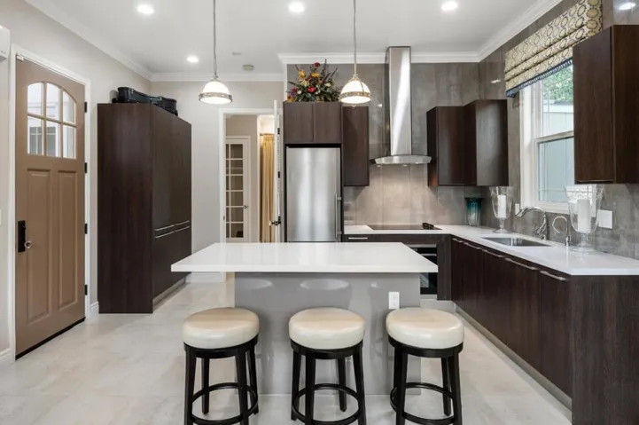14545 Fruitvale Avenue, Saratoga, California 95070