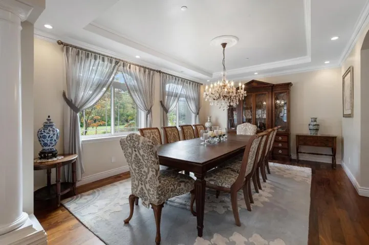14545 Fruitvale Avenue, Saratoga, California 95070