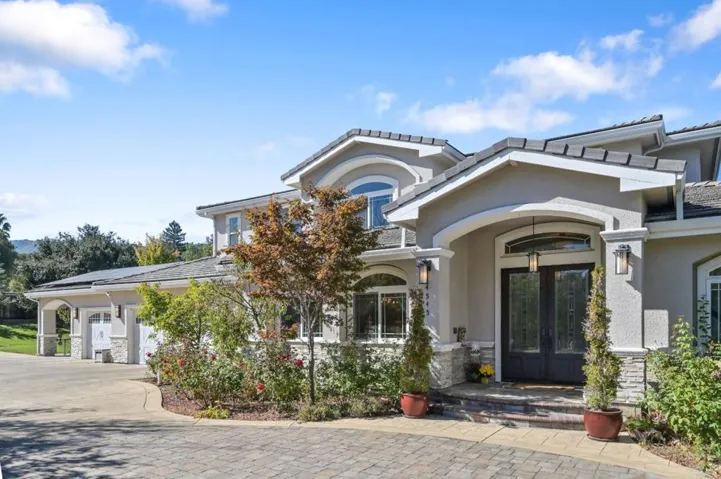 14545 Fruitvale Avenue, Saratoga, California 95070