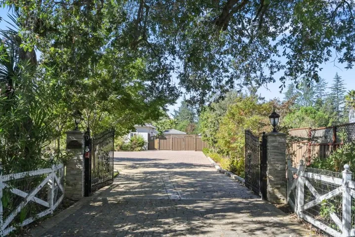 14545 Fruitvale Avenue, Saratoga, California 95070