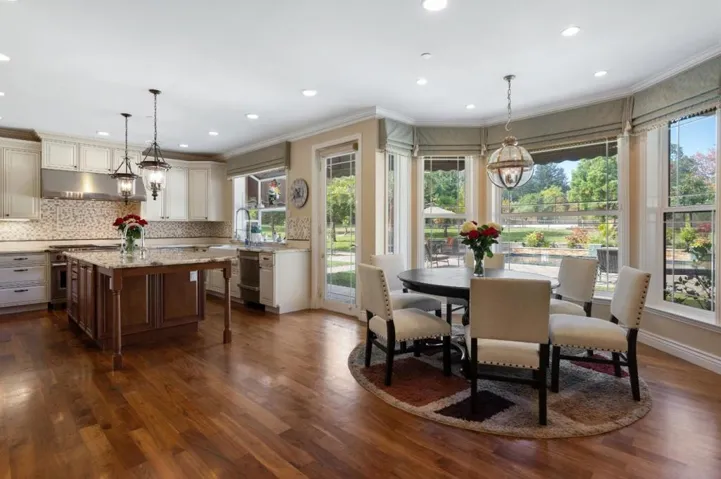 14545 Fruitvale Avenue, Saratoga, California 95070