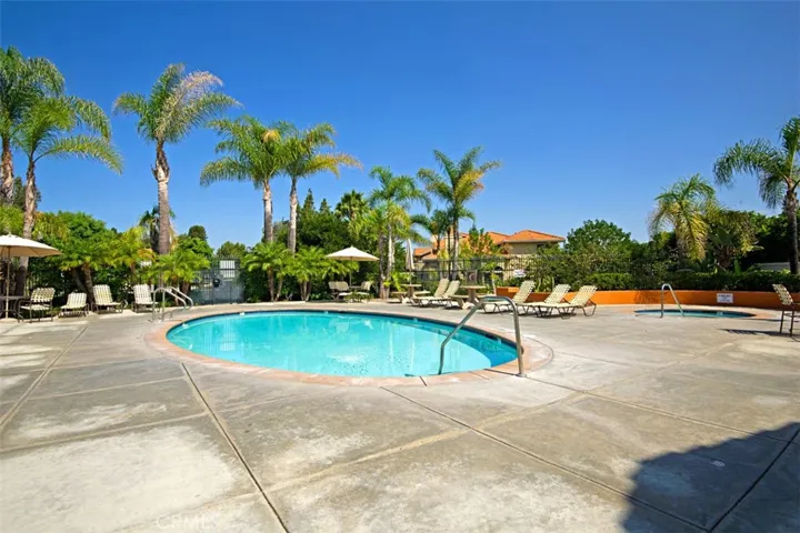 27791 Paseo Del Sol 15, San Juan Capistrano, California 92675