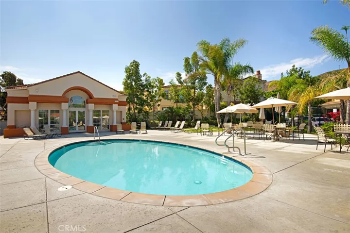 27791 Paseo Del Sol 15, San Juan Capistrano, California 92675