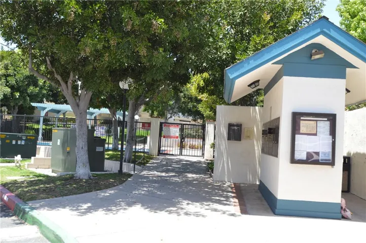 15111 Freeman Avenue 27, Lawndale, California 90260