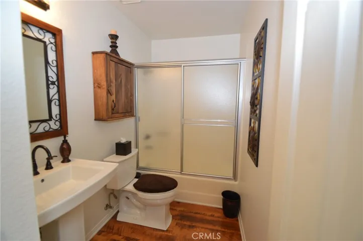 15111 Freeman Avenue 27, Lawndale, California 90260