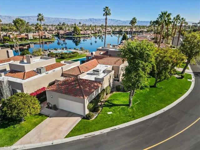 82 Lake Shore Drive, Rancho Mirage, California 92270