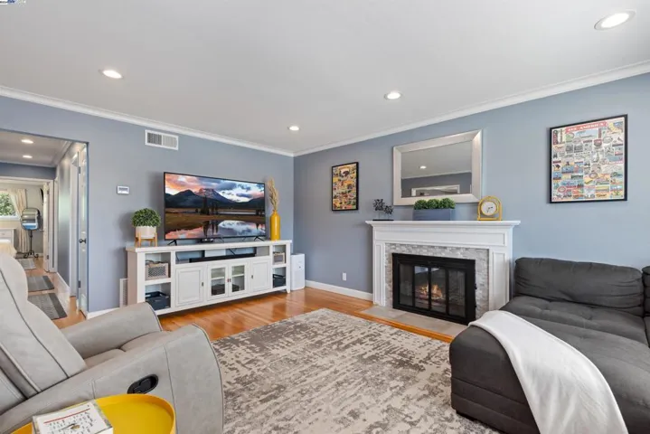 38920 Hygelund Drive, Fremont, California 94536