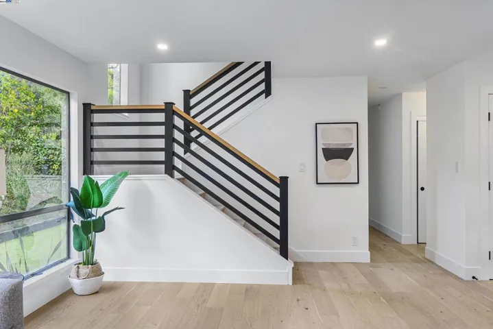 558 Miller Creek Road, San Rafael, California 94903