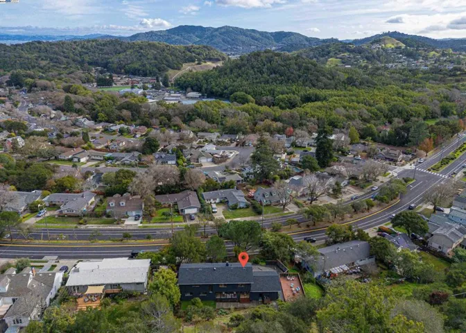 558 Miller Creek Road, San Rafael, California 94903