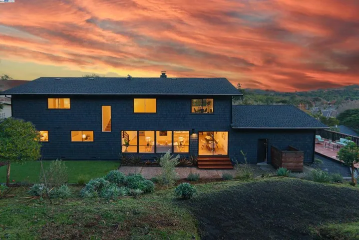 558 Miller Creek Road, San Rafael, California 94903