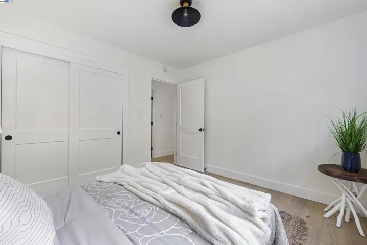558 Miller Creek Road, San Rafael, California 94903