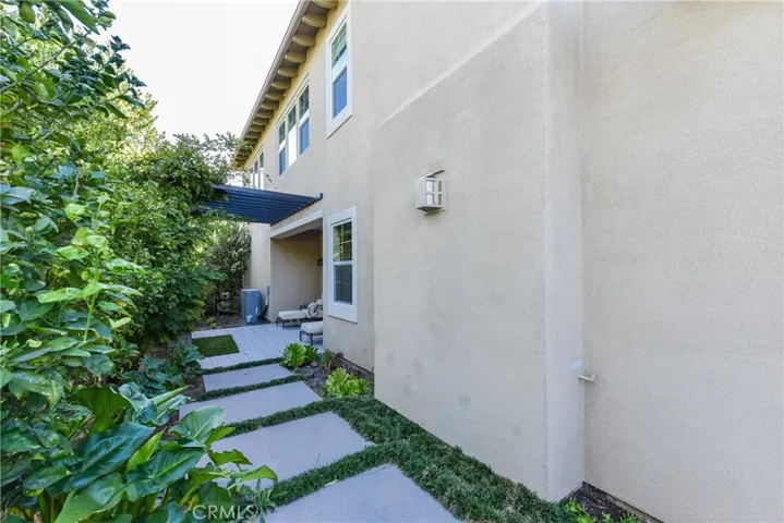 100 Swift, Irvine, California 92618