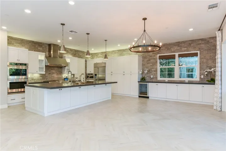 100 Swift, Irvine, California 92618