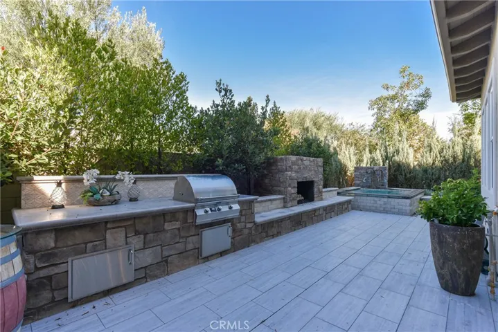 100 Swift, Irvine, California 92618